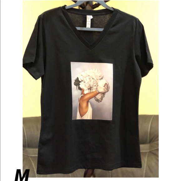 Hand designed T-shirt - Picture 2 of 4